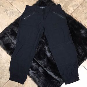 Women's Theory Black Cropped Pants Size 6 Flawless